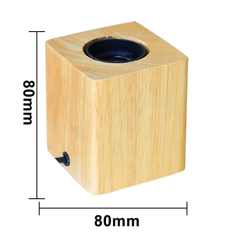 Kleine Tischlampe aus Holz mit Stecker | Lysrum