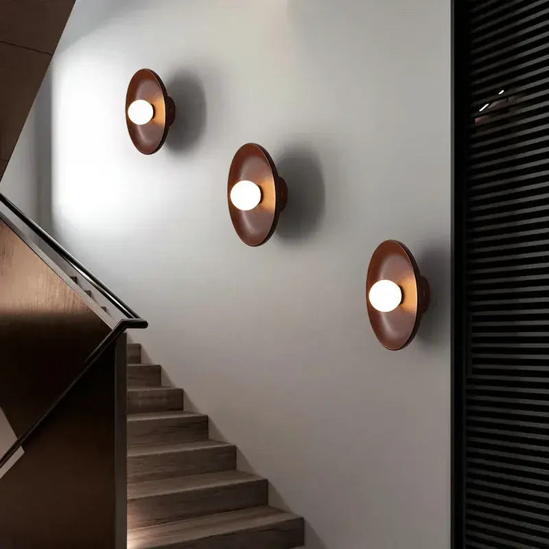 Rustikale Wandleuchte, schlichtes Holz | Rustica