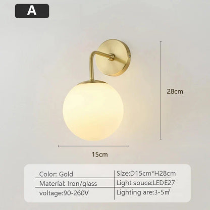 Wandleuchte mit schwarzem oder goldenem und Milchglas | Flora